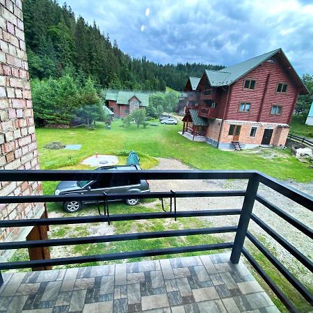 Hotel Під Магурою à Vorokhta Extérieur photo